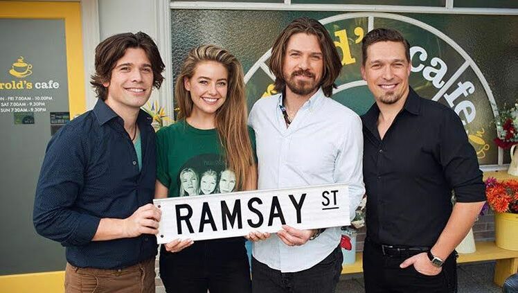 Hanson with April Rose Pengilly (Chloe Brennan) on the set of Neighbours